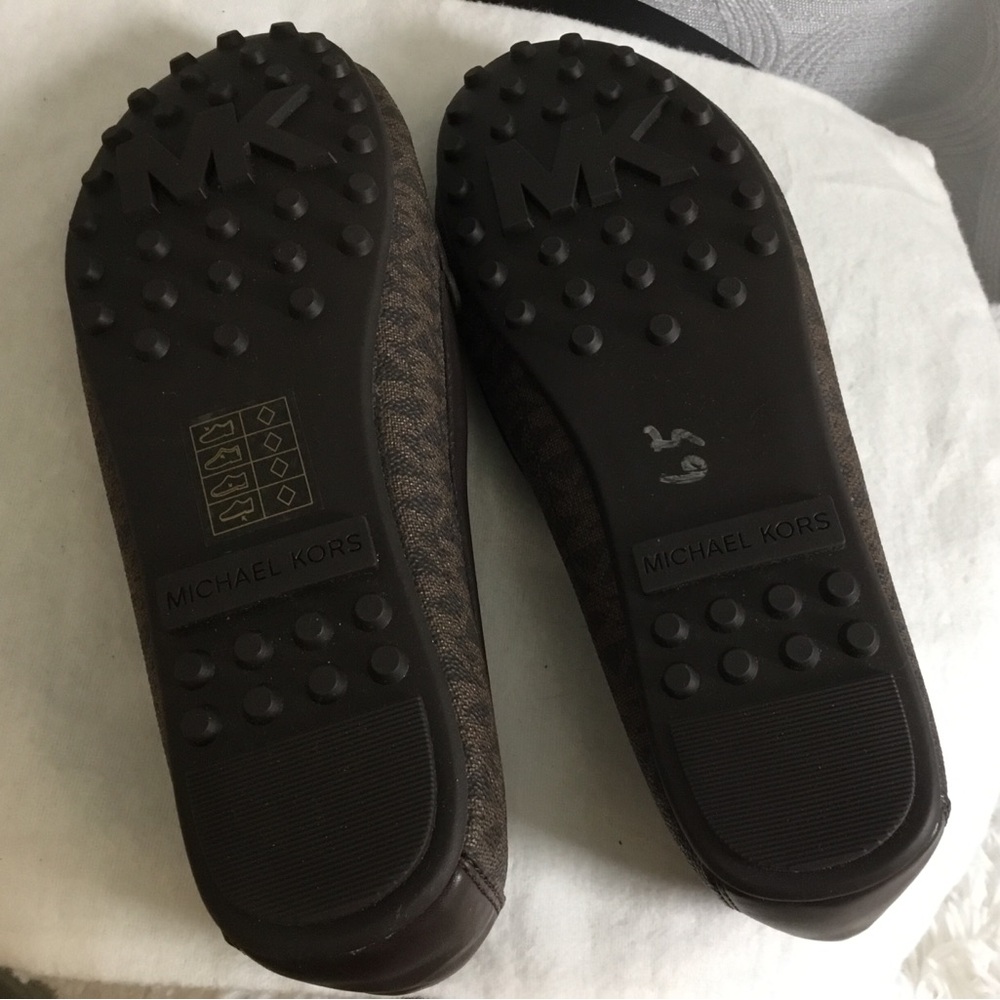 MICHAEL Michael Kors Brown Logo-Print Moccasin Loafers with Gold Plaque - Picture 7 of 8